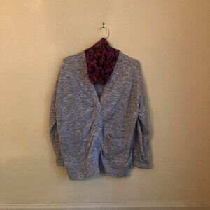 Gently used CAbiightweight sweater